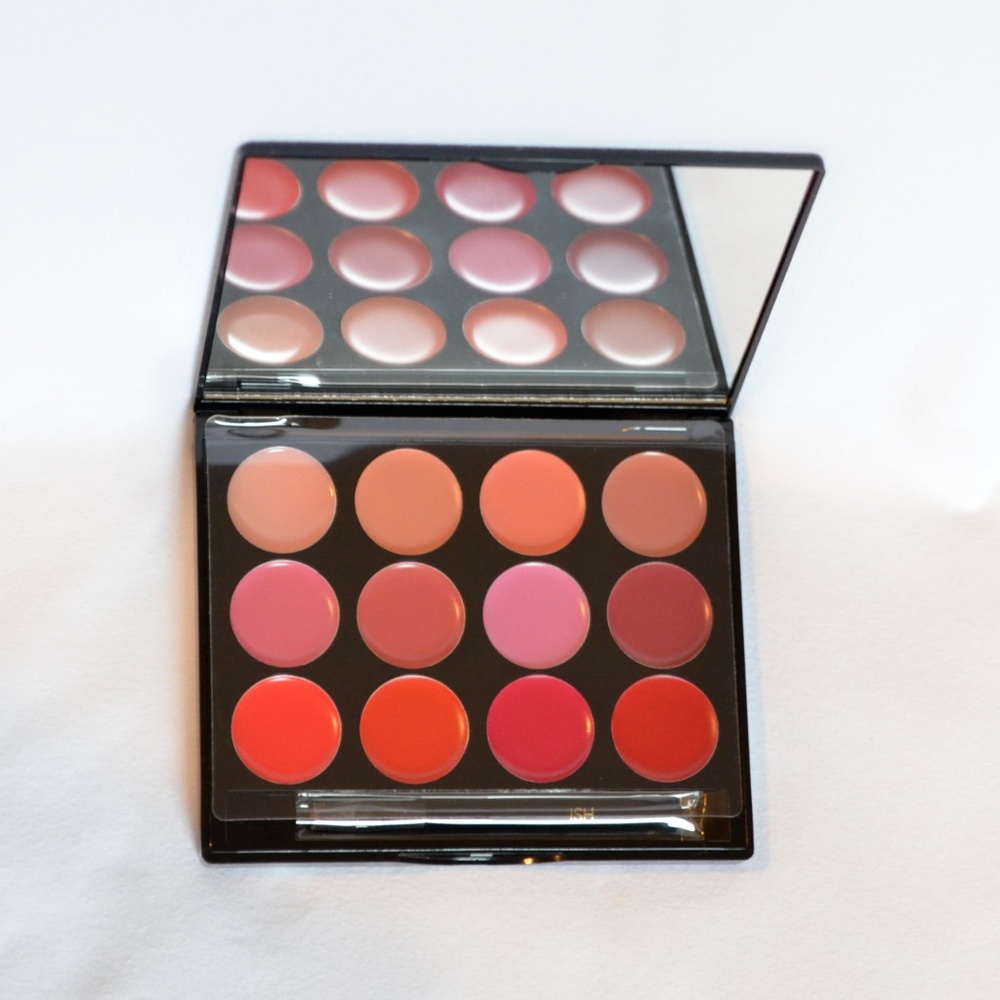 ISH LIP STATEMENT PALETTE